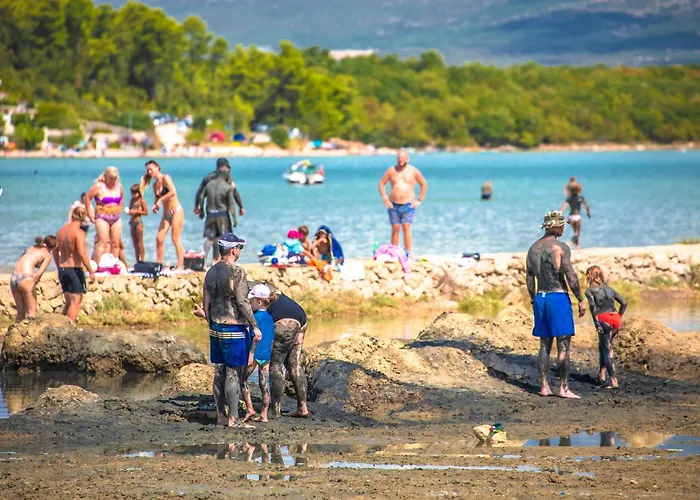 Beachfront In Malinska-insel Krk 54413 Malinska