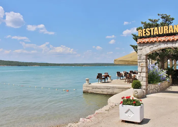 Apartament Beachfront In Malinska-insel Krk 54413 Malinska